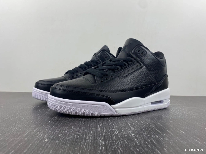 Jordan (2016) Retro Monday 136064-020 Cyber 3 1125